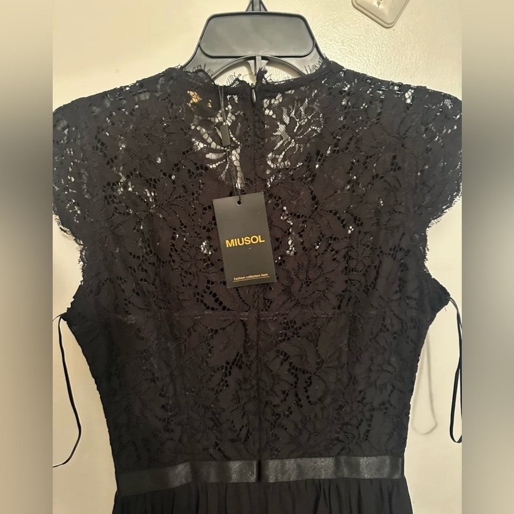 Miusol Black Maxi Dress